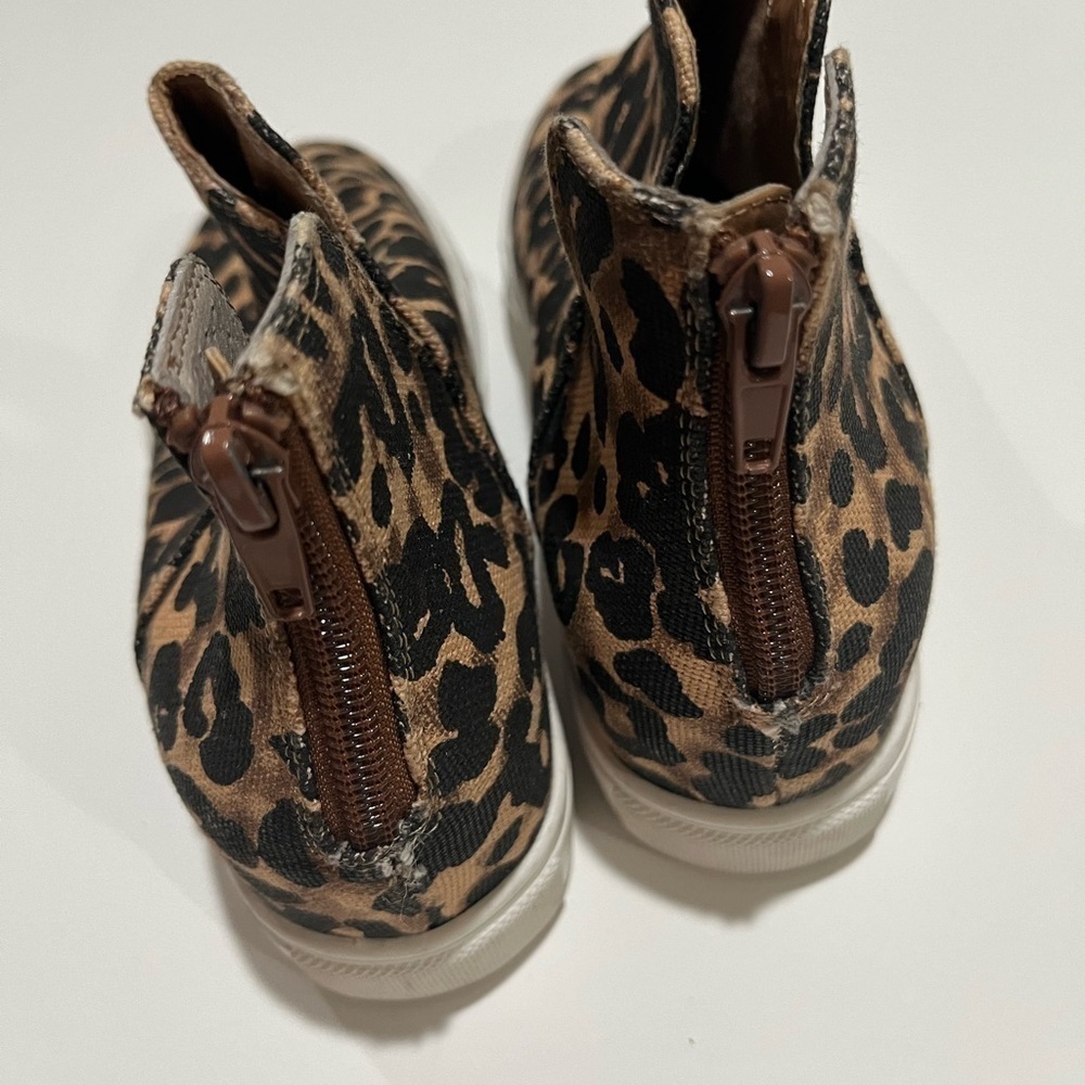 Steve Madden animal print cheetah loafers sneakers  7.5 canvas booties NWOT - Picture 4 of 5
